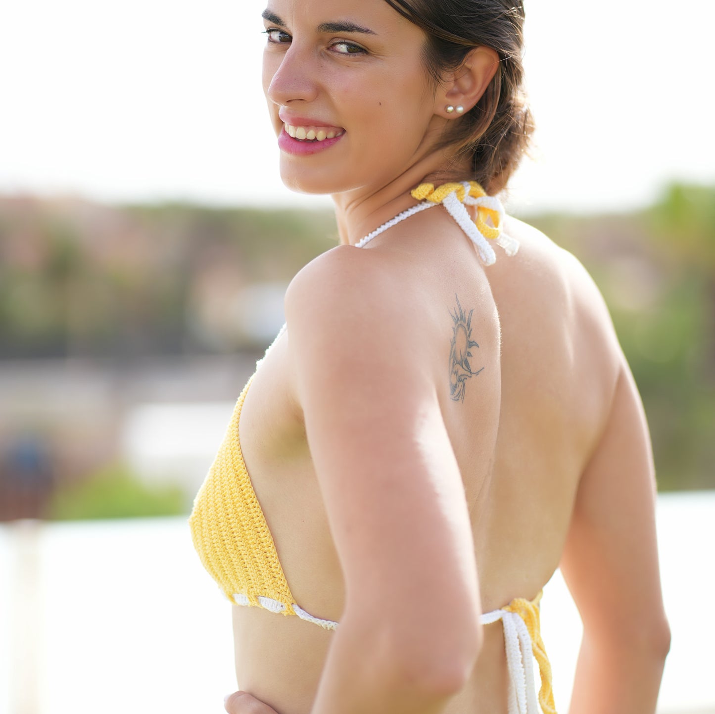 BIKINI EN ALGODÓN DOS COLORES AMARILLO Y BLANCO